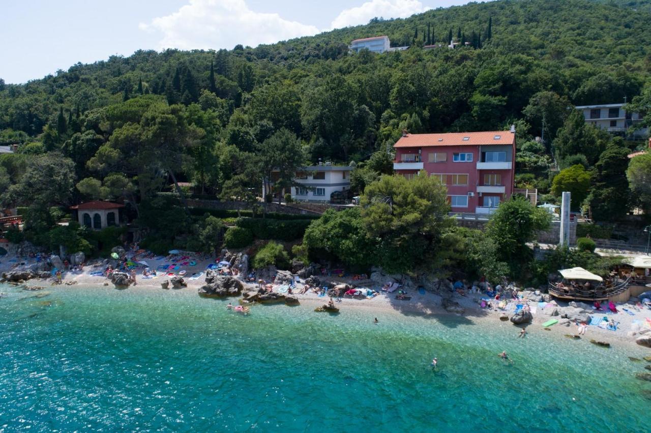 Beachfront Apartment Rosa Del Mar Jardin Mošćenička Draga Exteriér fotografie